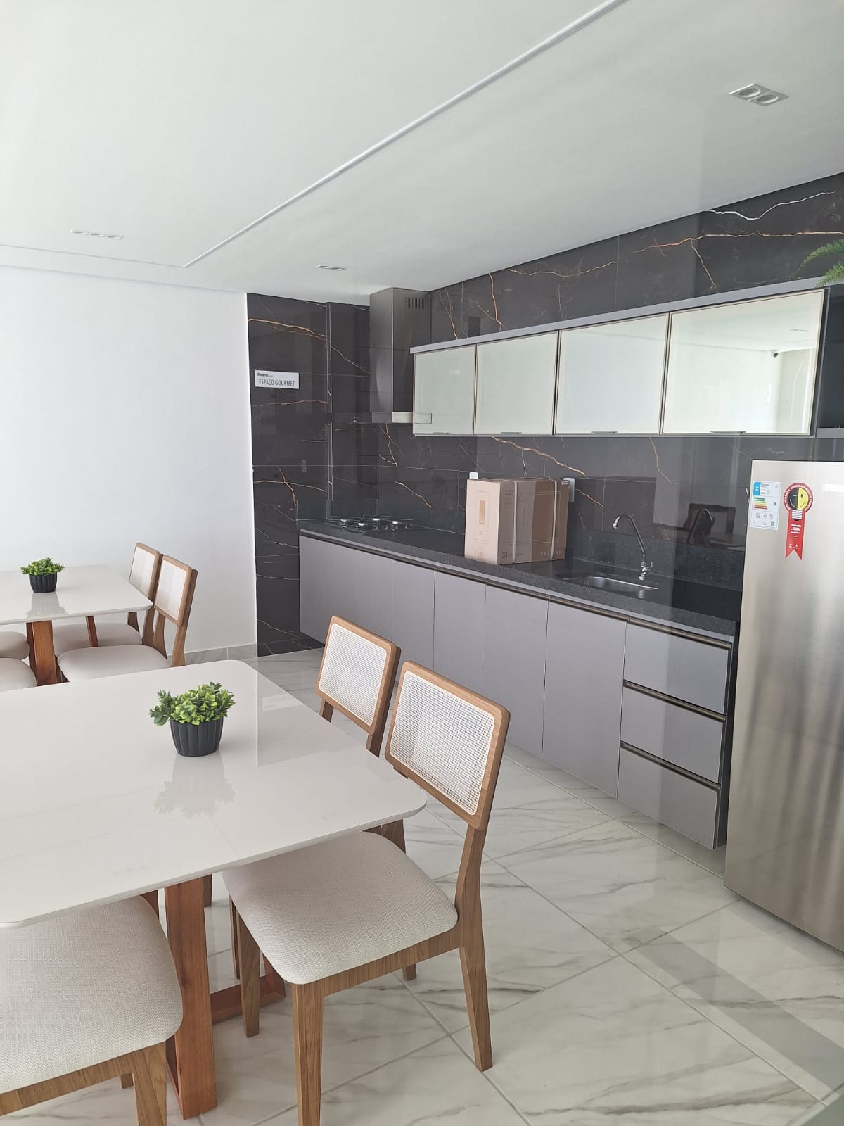 Edf. Avant apt. 206