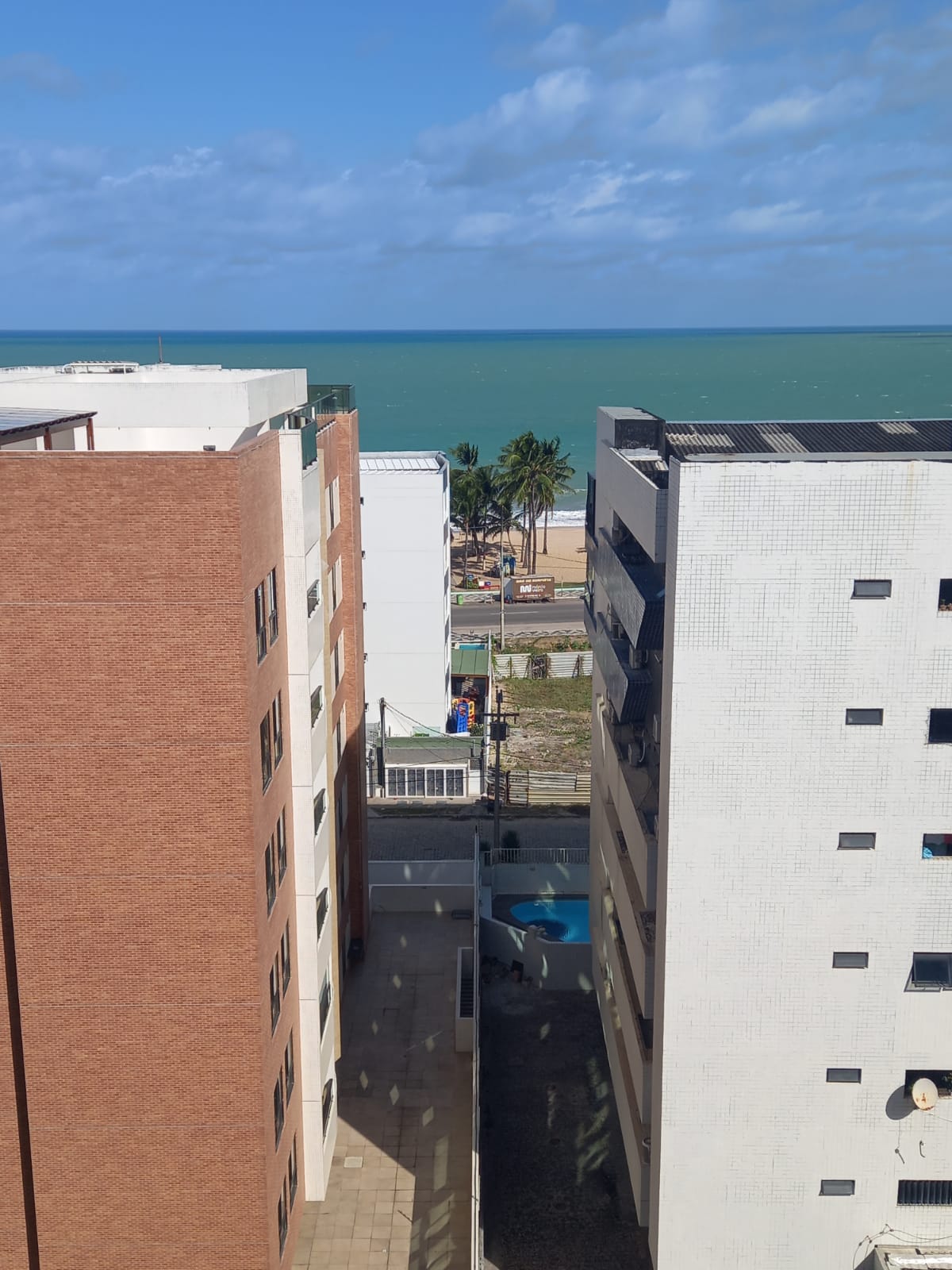 Edf. Jardins do Sol apt. 702