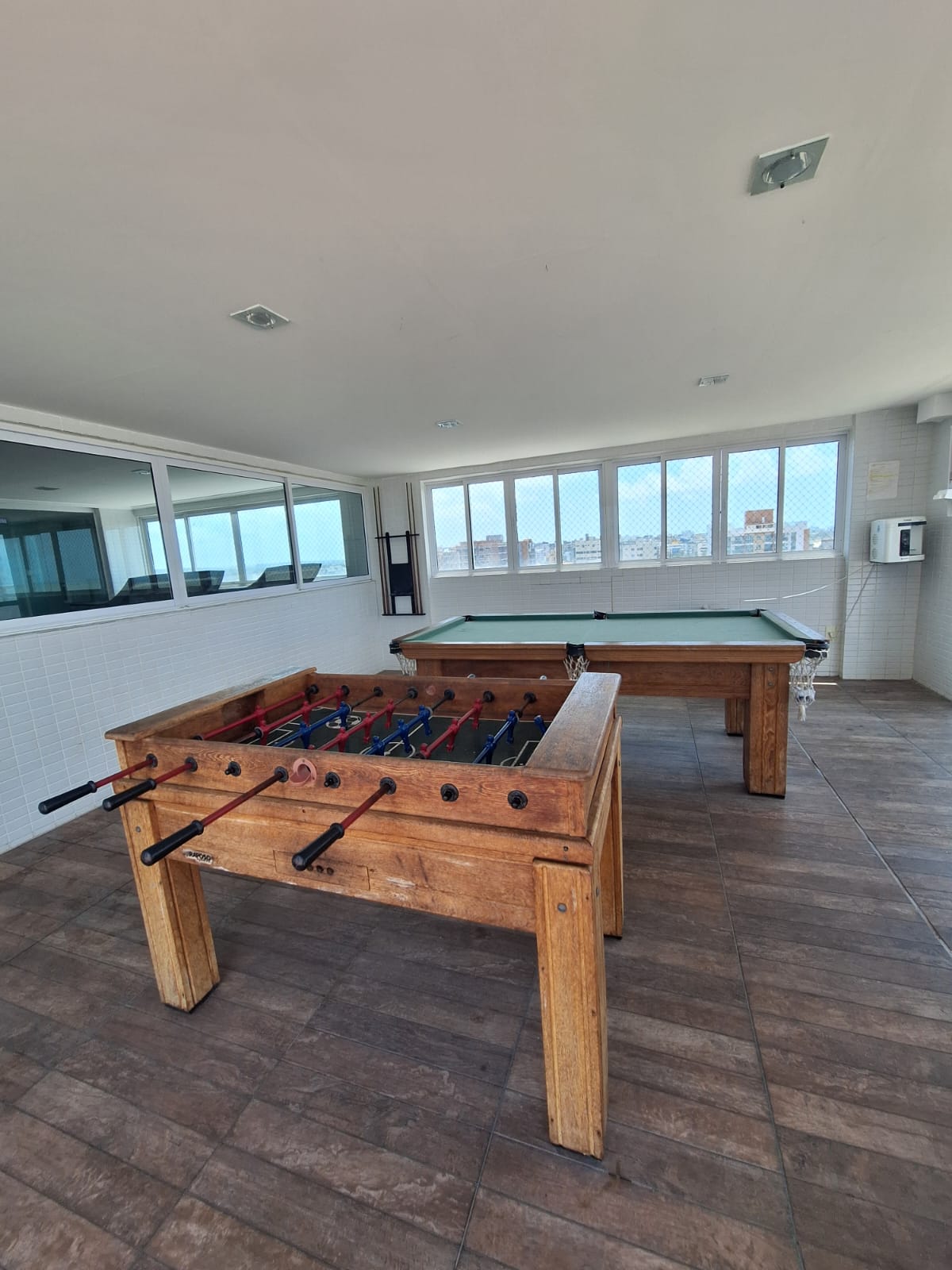 Edf. Pirâmide Intermares apt. 402