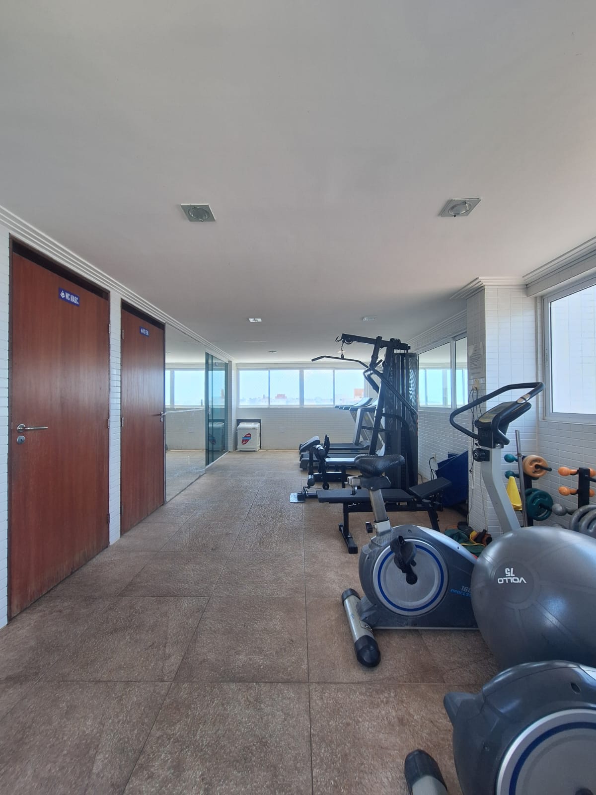 Edf. Pirâmide Intermares apt. 402