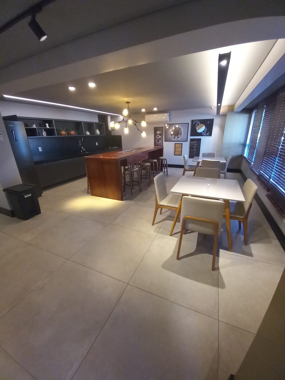 Edf. Contemporâneo apt. 504-A