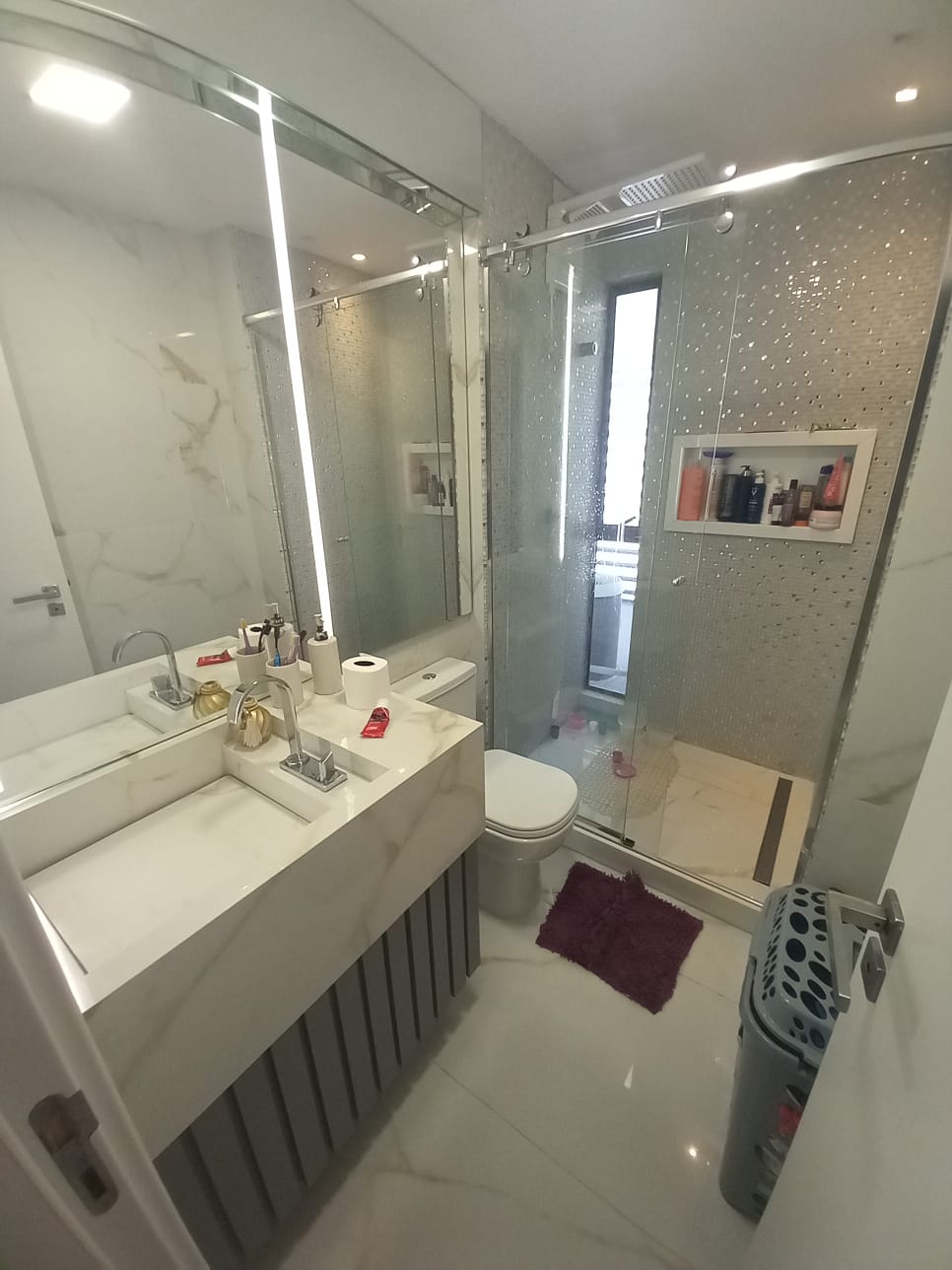 Edf. Contemporâneo apt. 504-A