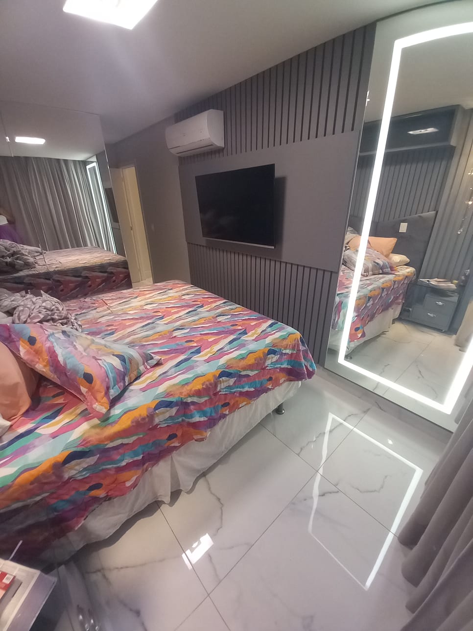 Edf. Contemporâneo apt. 504-A
