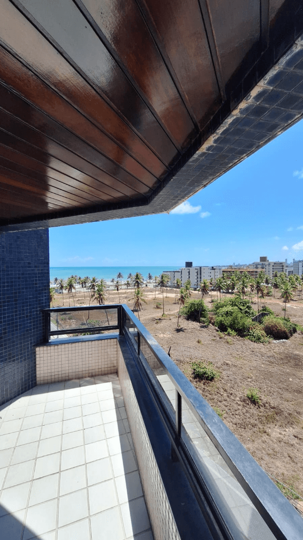 Apartment in Intermares